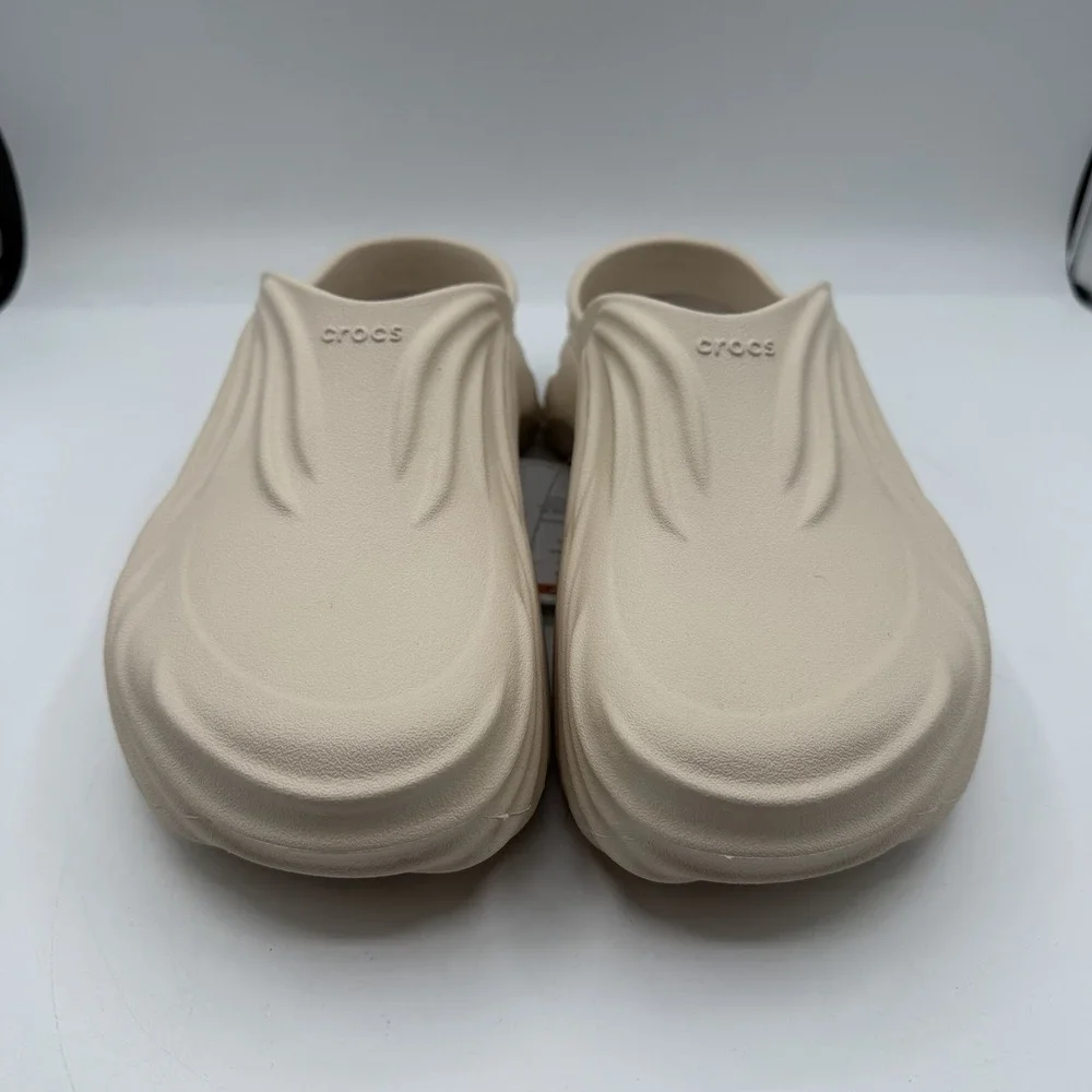 Crocs Echo Wave Clogs Mens 10 Womens 12 Almond Tint Beige Brown Slip On‎ Shoes